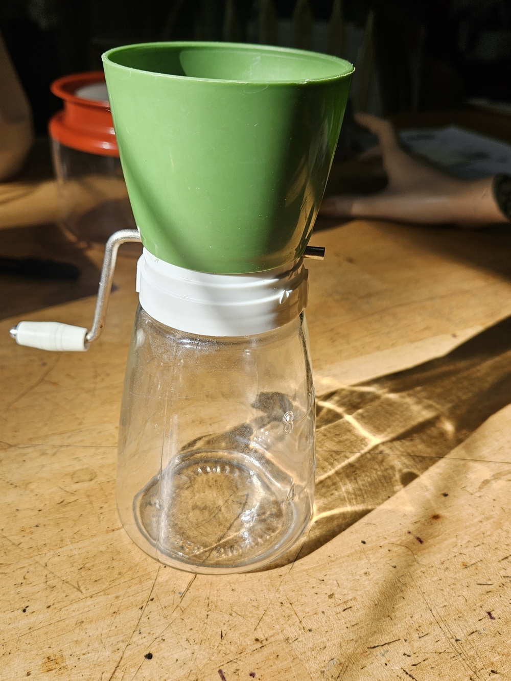 Fintage Federal Housewares Nut and Spice Grinder with a Green Plastic Hopper